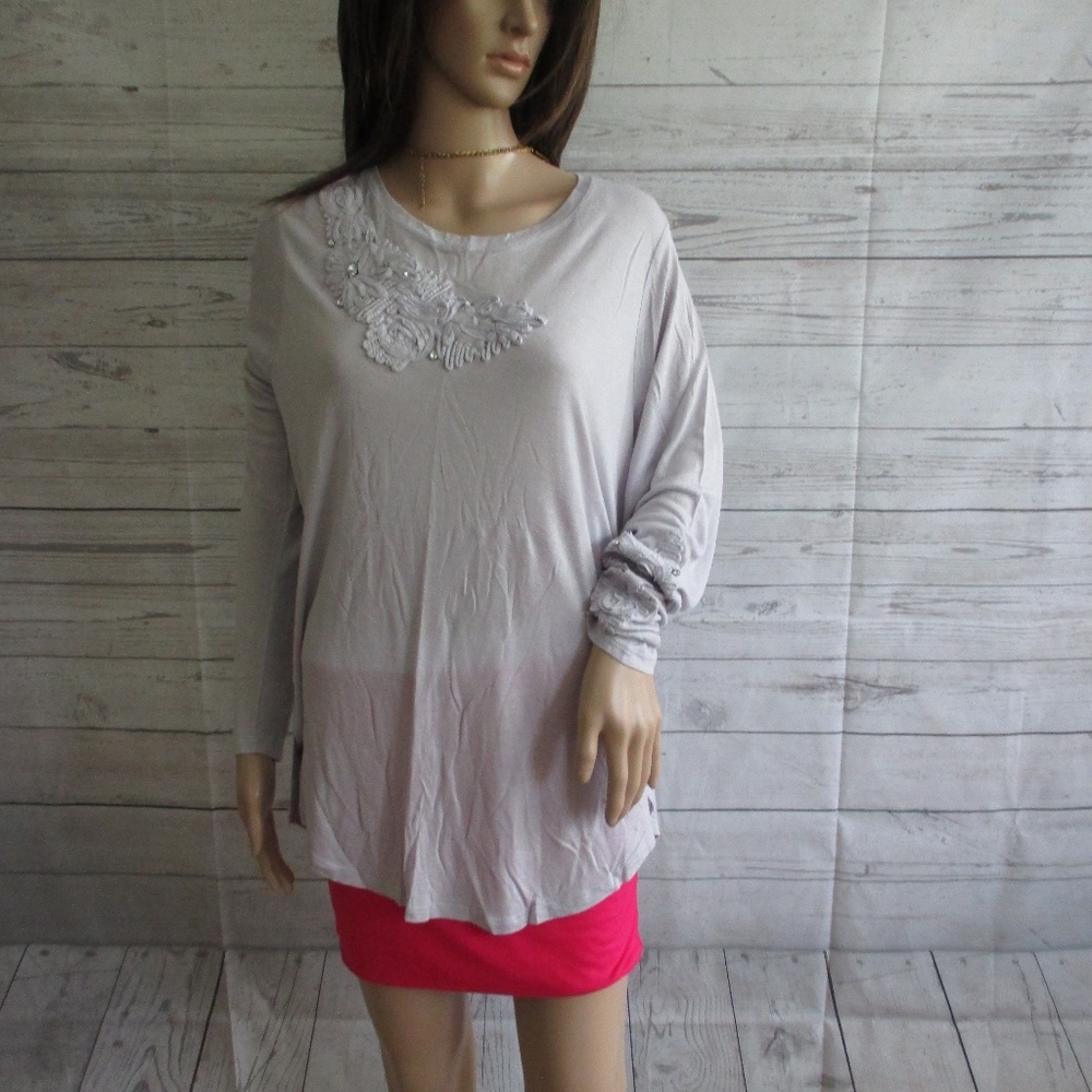 NWT - VERA WANG knit top - sz 0X - MSRP $54.00